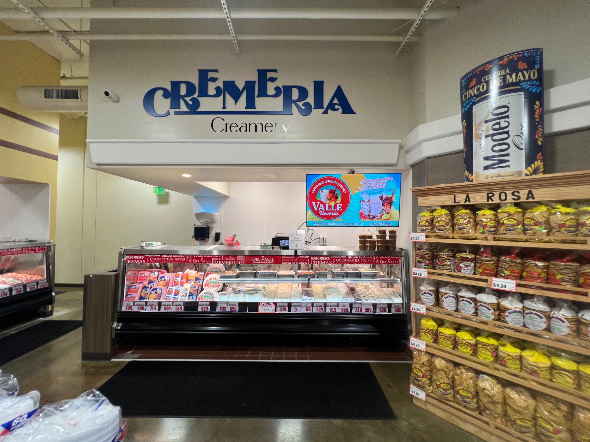Del Valle Supermarket Location
